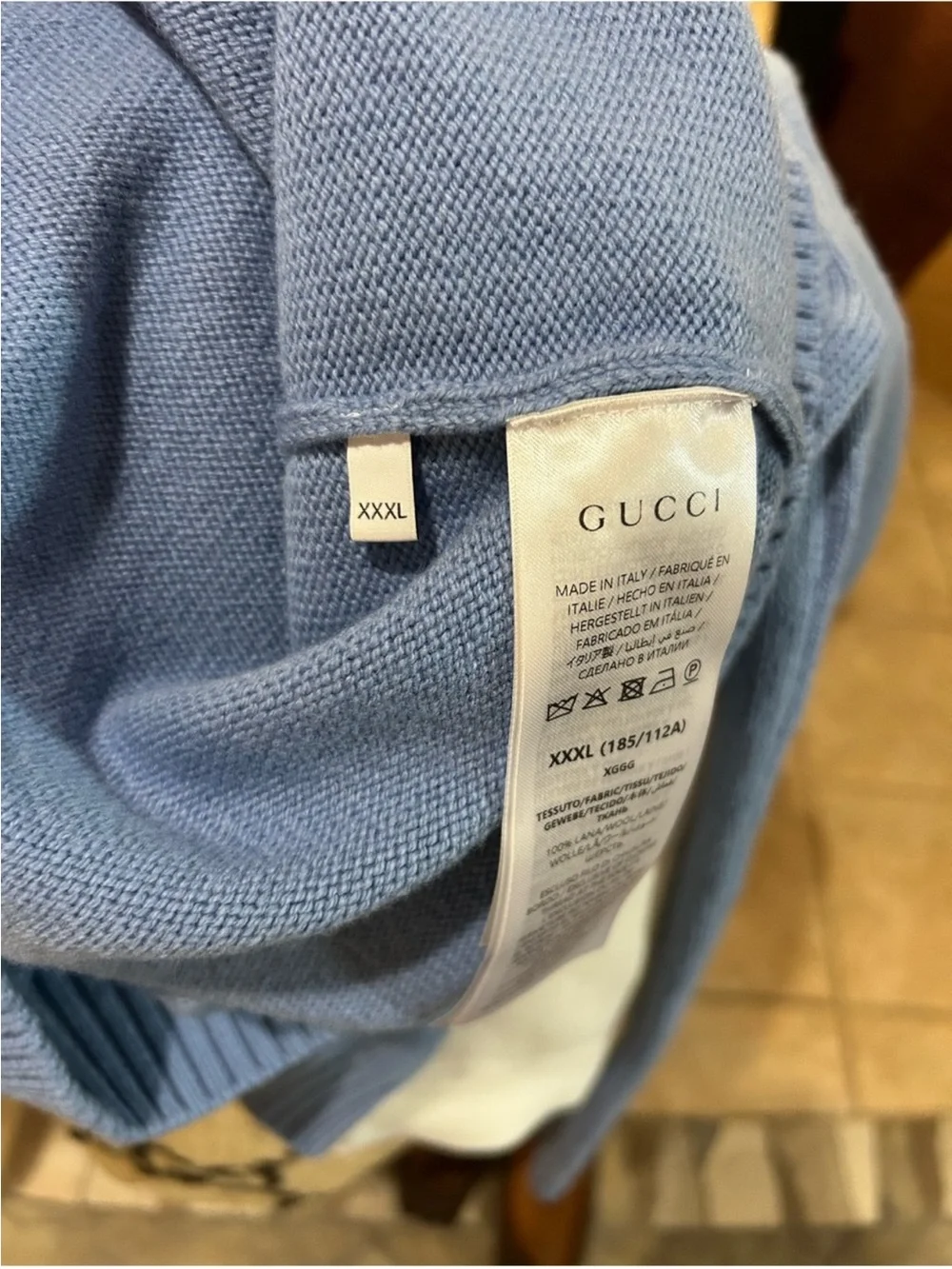 Gucci small logo